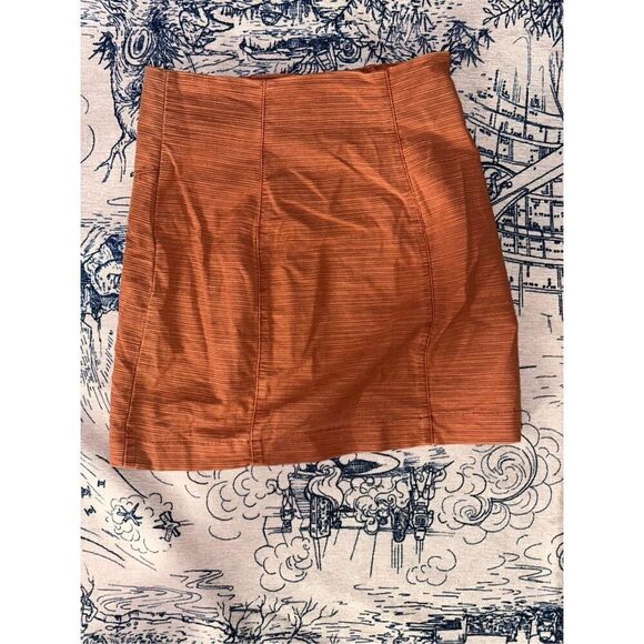 BEAUTIFUL UNIQUE Free People Every Minute Every Hour Terra Cotta Button-Up Mini - Picture 8 of 8